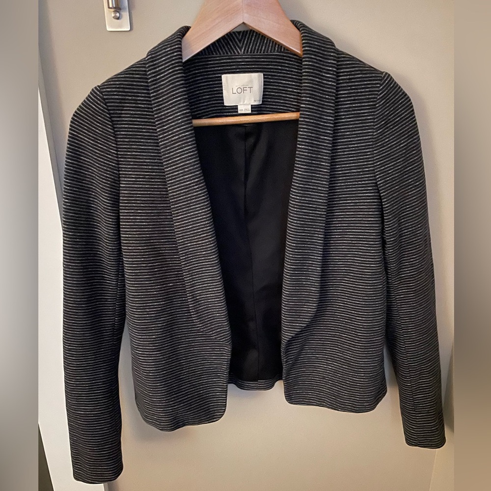Gray & Black Striped Blazer from LOFT in XXSP
